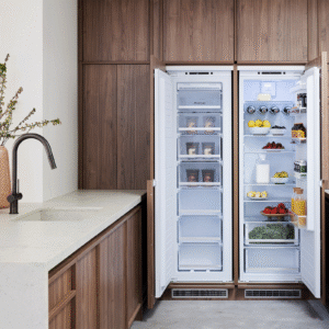 54cm, 200L Integrated Column Freezer